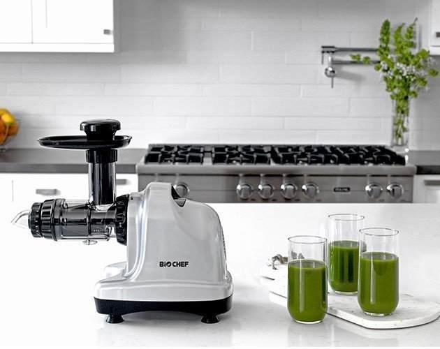 BioChef-Axis-Juicer-Lifestyle-4