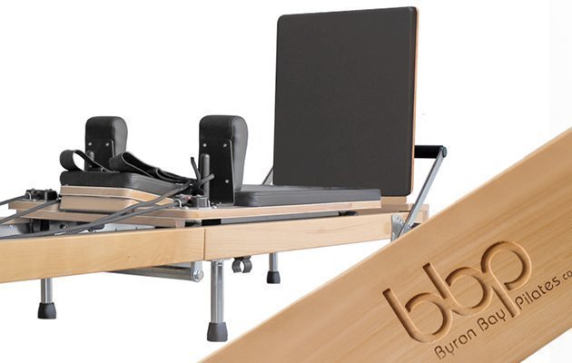 Foldable Pilates Reformer with German beech wood
